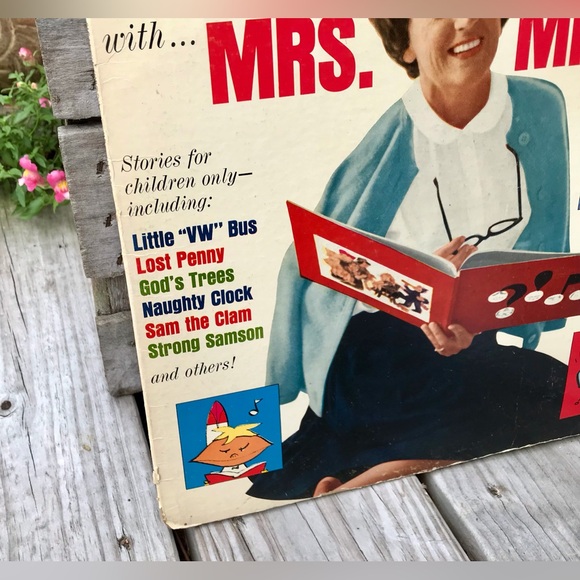 VINTAGE Childrens Vinyl Record Kids Stories Under Magic Mushroom Little VW Bus - Picture 2 of 9